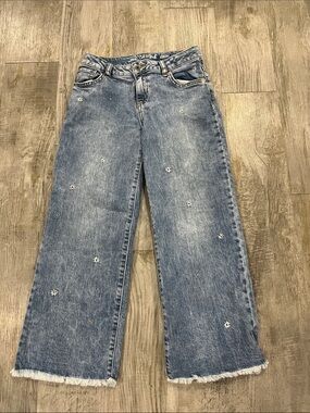 Cat & Jack girls 12 wide leg stretch flowers Embroidered Jeans